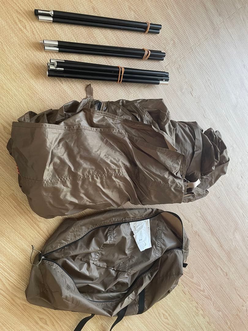 ワンティグリス アウトバック リトリィート 専用グランドシート付き　ハップテント