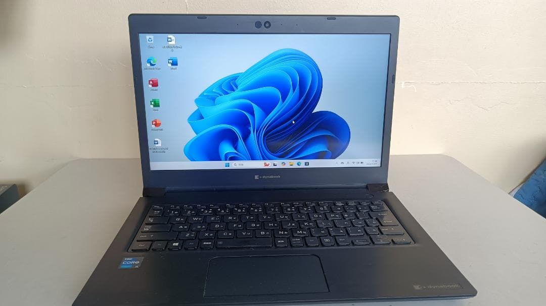 ノートパソコンDynabook第11世代Core i5 SSD256Gメモリ8G