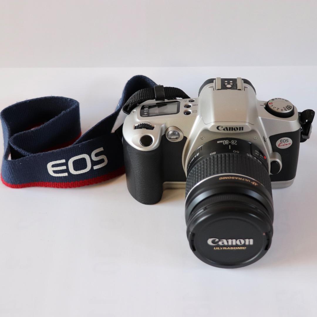 Canon NEW EOS Kiss ズームレンズセット　フィルムカメラ