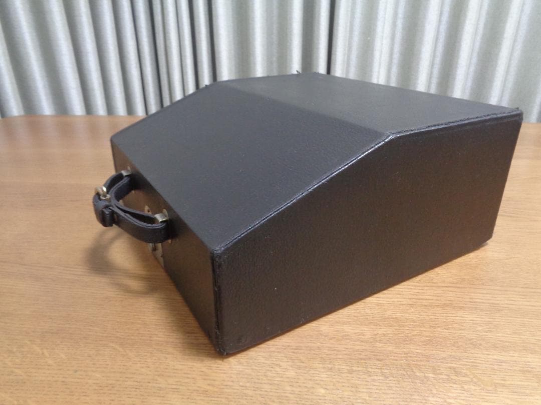 実働品　UNDERWOOD FOUR BANK タイプライター　ヴァイオレット