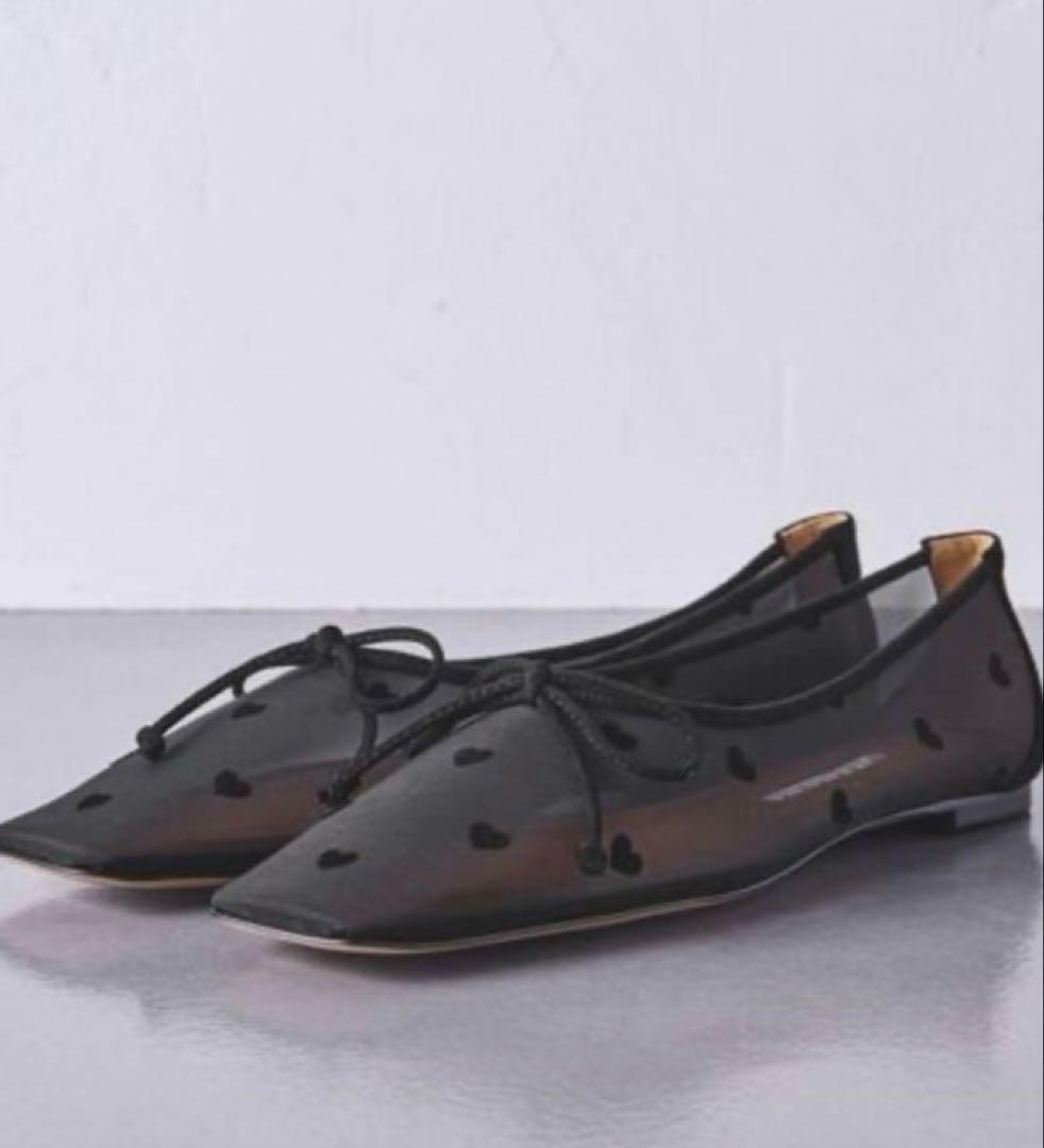 新品　＜PIPPICHIC＞ハート AMBER バレエシューズ