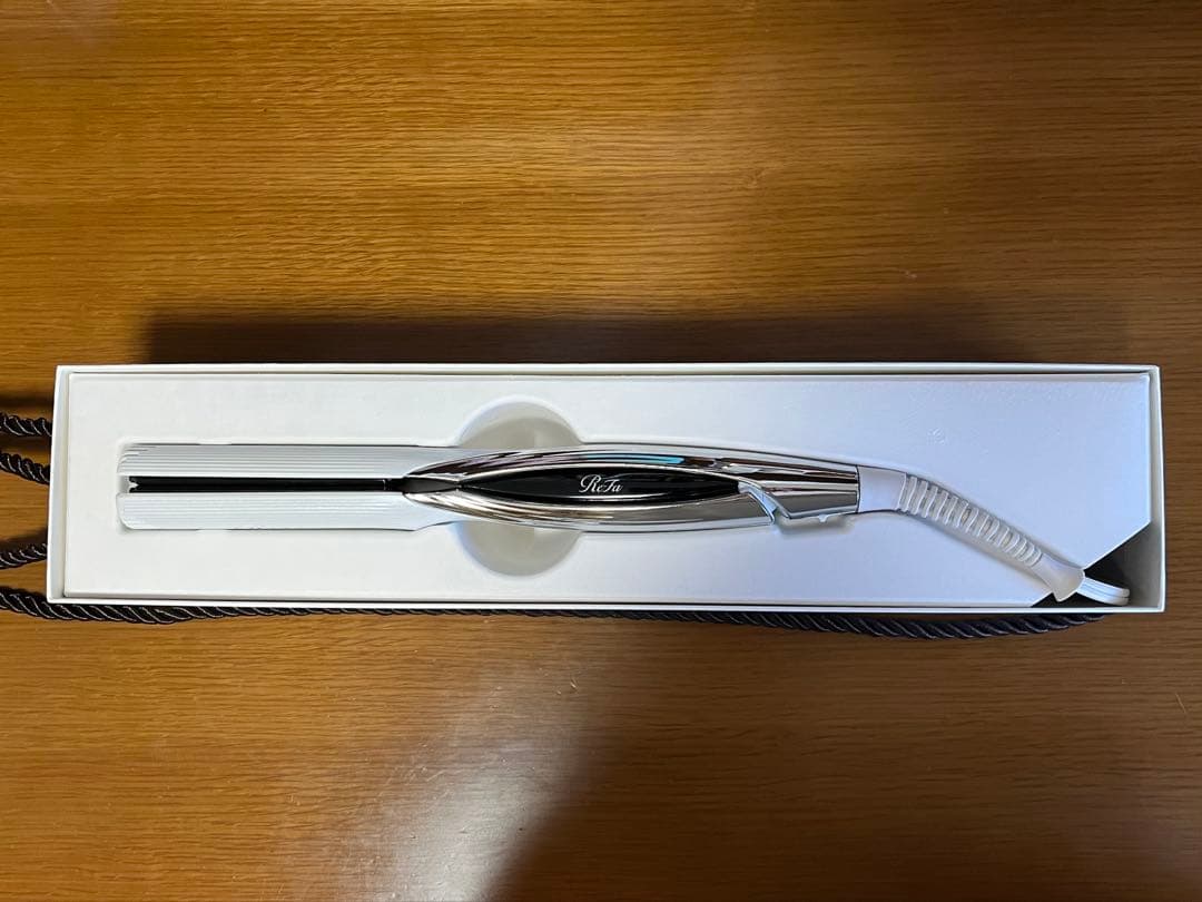 ❤️在庫処分❤️ReFa ストレートアイロン