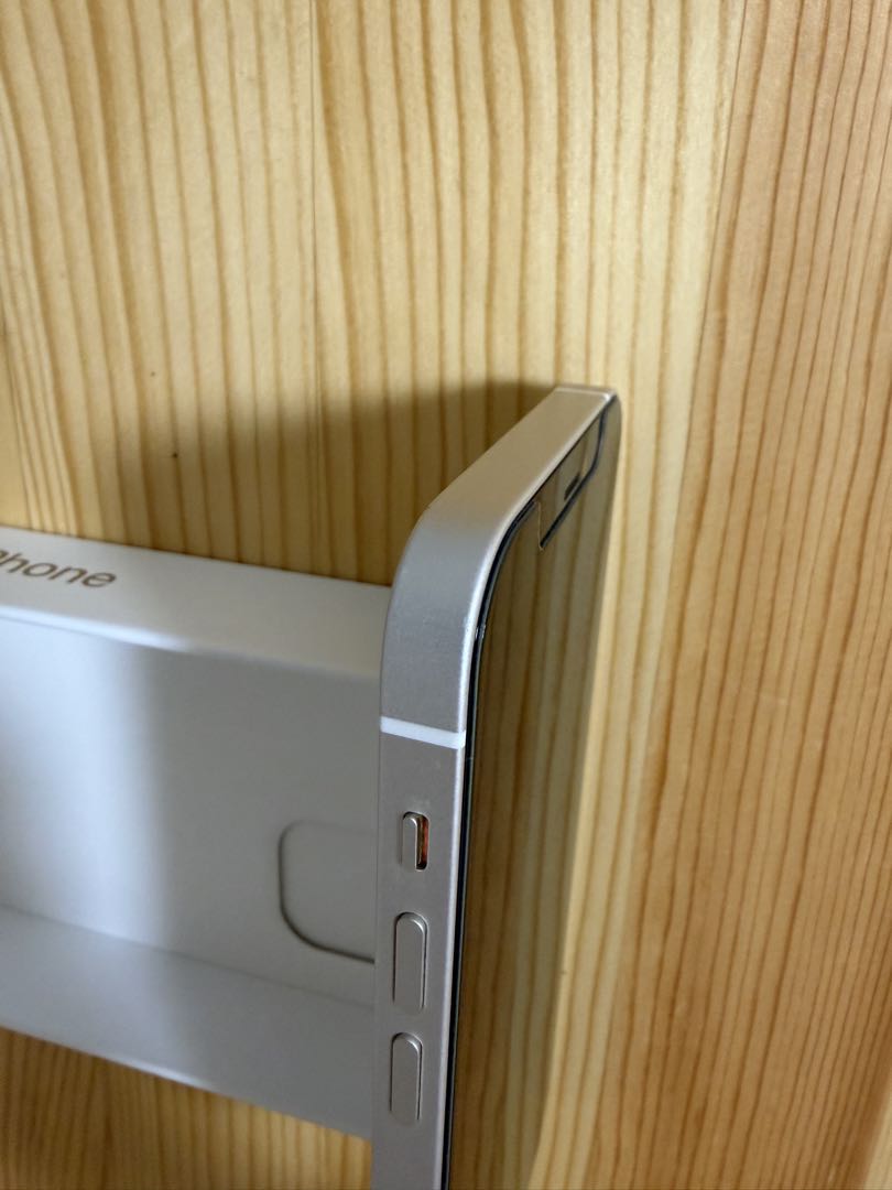 【Ann】iPhone12 SIMフリー 128GB（ホワイト）