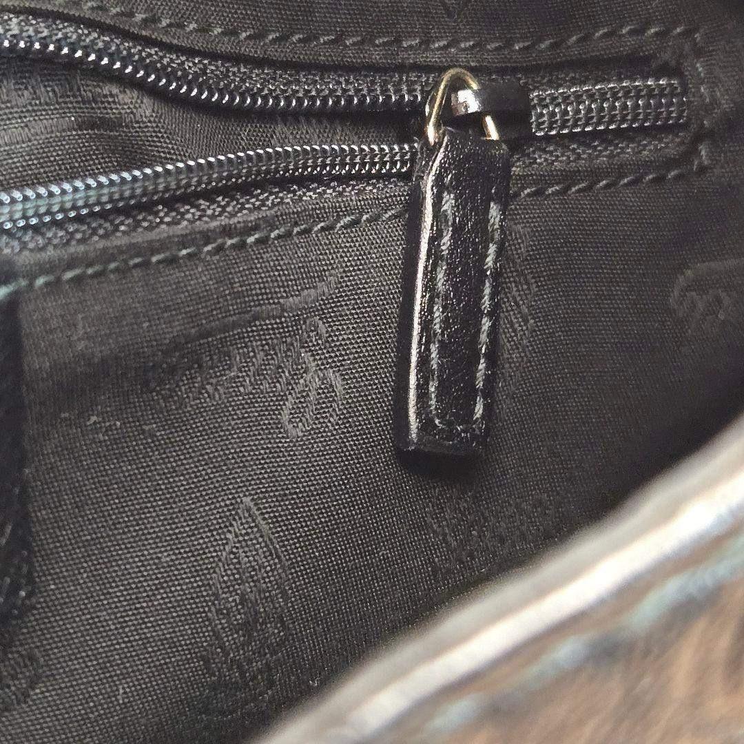 ほぼ未使用 GUCCI ホーボー型 GGシマレザー ショルダーバッグ