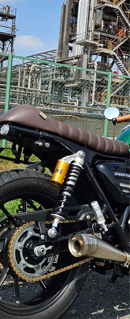 オーリンズ　スピードツイン900 （ストリートツイン）トライアンフtriumph