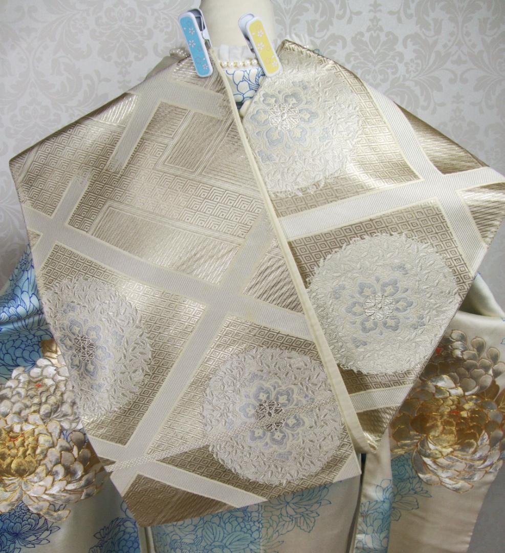 大輪菊の豪華刺繍/振袖フルセット　ｍ73　成人式 やまと謹製 白振袖