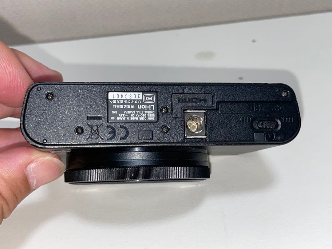 SONY Cyber-shot DSC-RX100 スマホ転送できるSDカード付