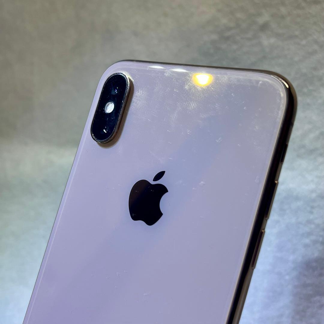 iPhone Xs 64GB ゴールド SIMフリー バッテリー81%