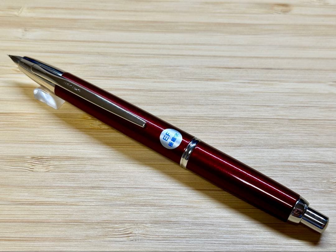 【値下げ】 美品★PILOT キャップレスデシモ 18Kペン先 EF 極細 赤軸