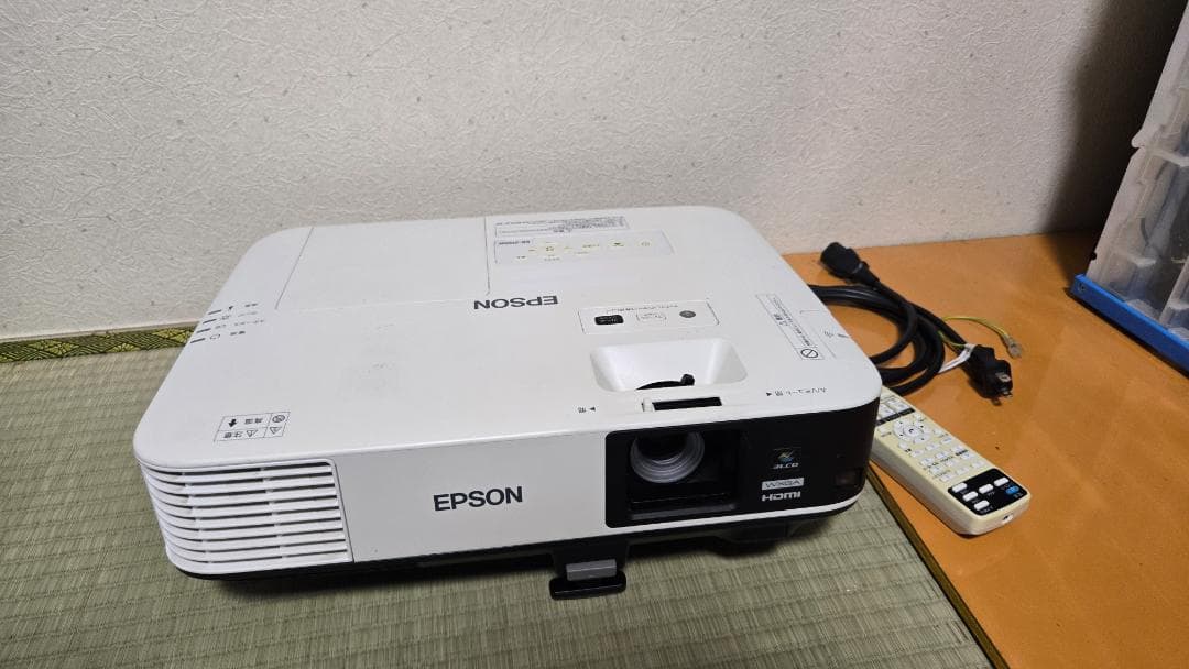 EPSON　プロジェクター 多機能パワーモデル EB-2155W