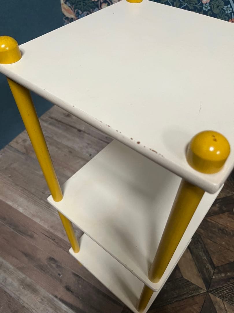 3段 棚 昭和レトロ レトロポップ 当時物 インテリア 黄色 白 ラック