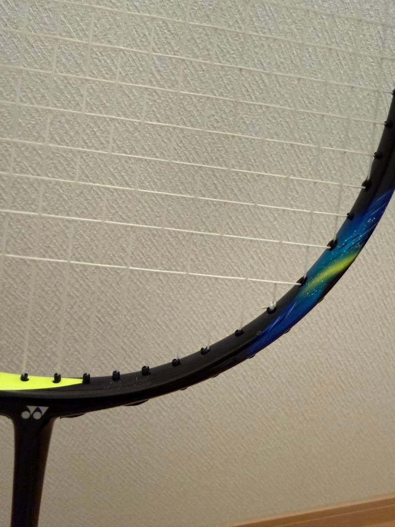 ASTROX77 3UG5 バドミントンラケット 2本セット