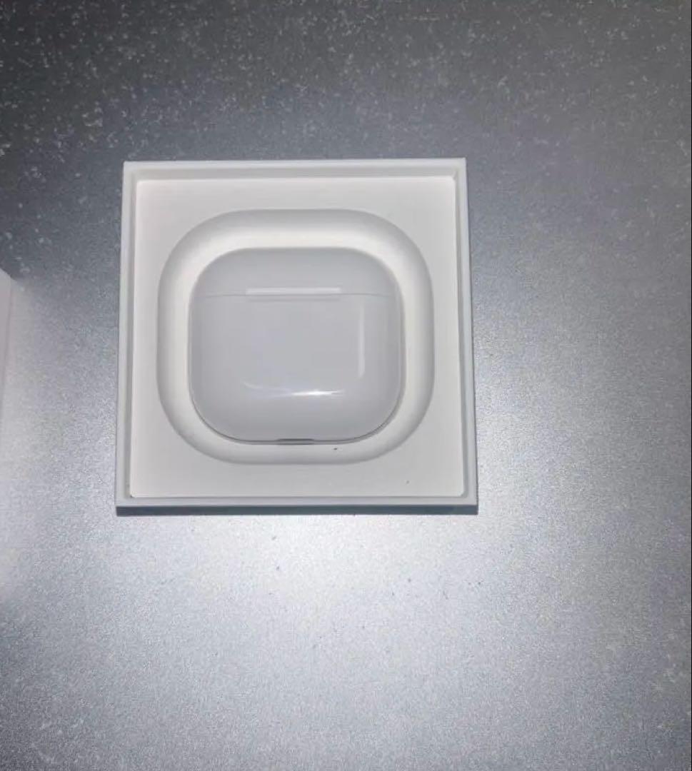 イヤホン Apple AirPods4