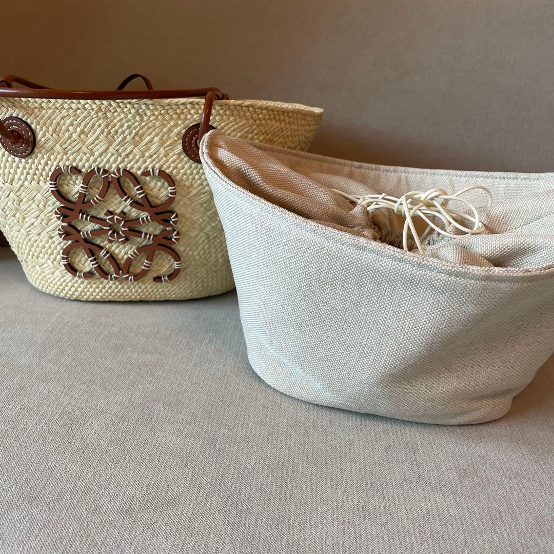 【美品】ロエベ アナグラム　バスケットバッグ　スモール　かごバッグ