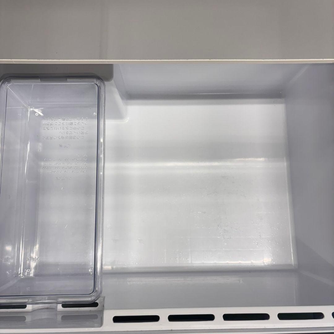 590 大型冷蔵庫　一人暮らし　家庭用でも！オススメ　200L〜300L　極美品