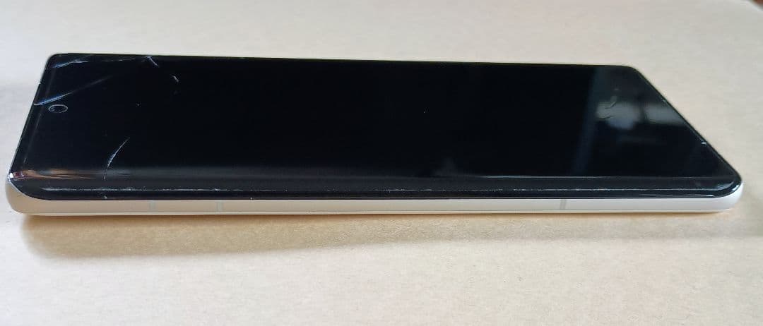 Motorola edge 50s PRO 本体のみ 画面ひび割れあり