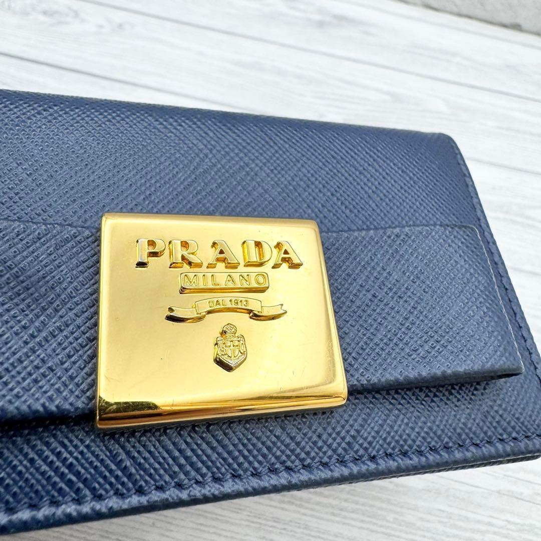 【美品】PRADA サフィアーノレザー 名刺入れ　リボン　ネイビー