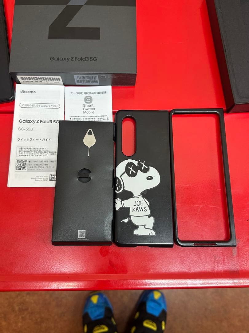 Galaxy Z Fold3 5G 256GB ブラック docomoドコモ国内