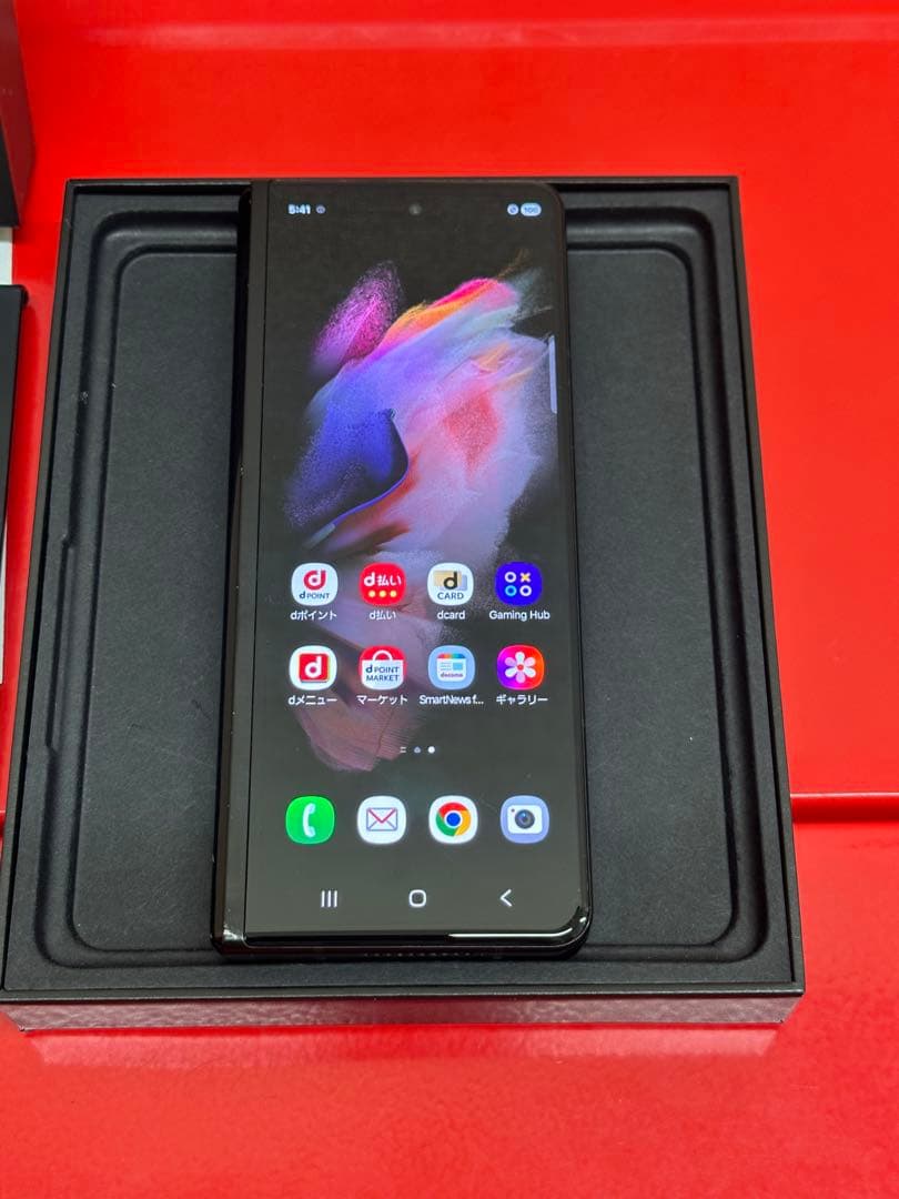 Galaxy Z Fold3 5G 256GB ブラック docomoドコモ国内
