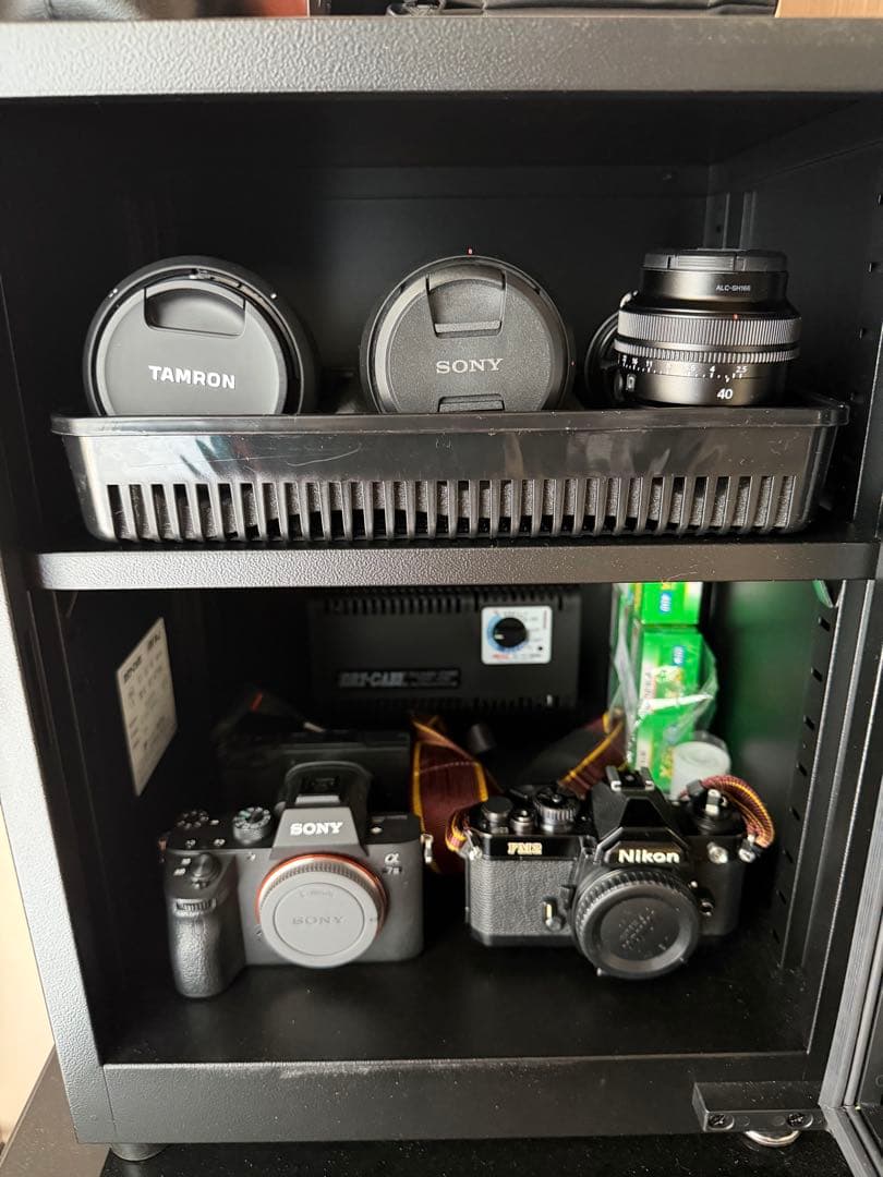 新品同様TAMRON 28-200mm F2.8-5.6 ズームレンズ