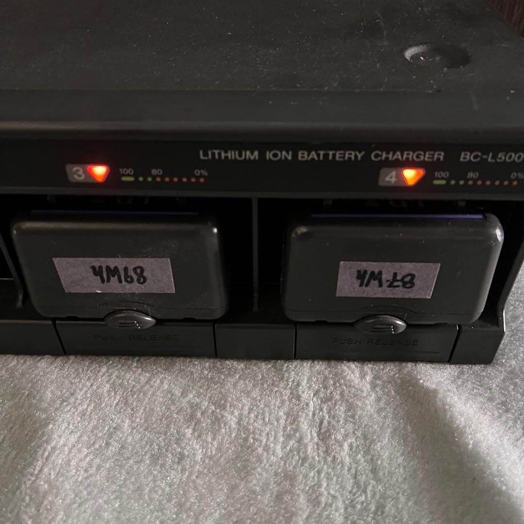 中古品　Sony BC-L500 4本ハイスピード充電器