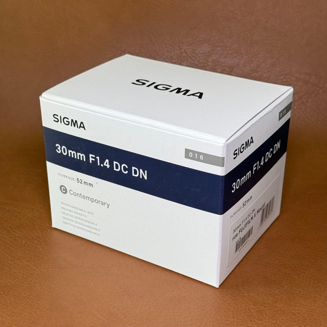 SIGMA 富士フイルムXマウント30mm F1.4 DC DN 単焦点レンズ