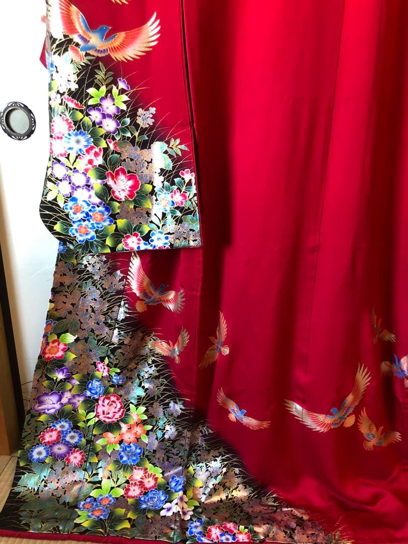 【超美品】婚礼 花嫁 引き振袖 赤 鳥花柄 フォトスタジオにて使用