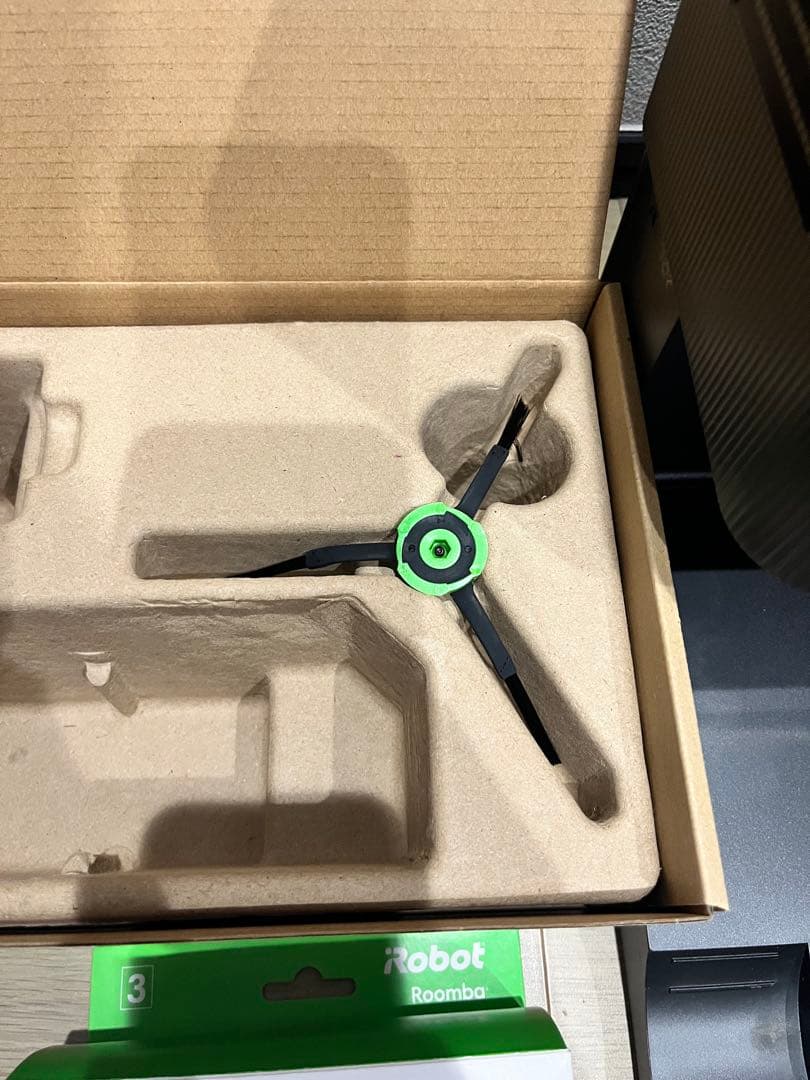【特価セール‼️】ルンバRoombaアイロボットiRobotj9+