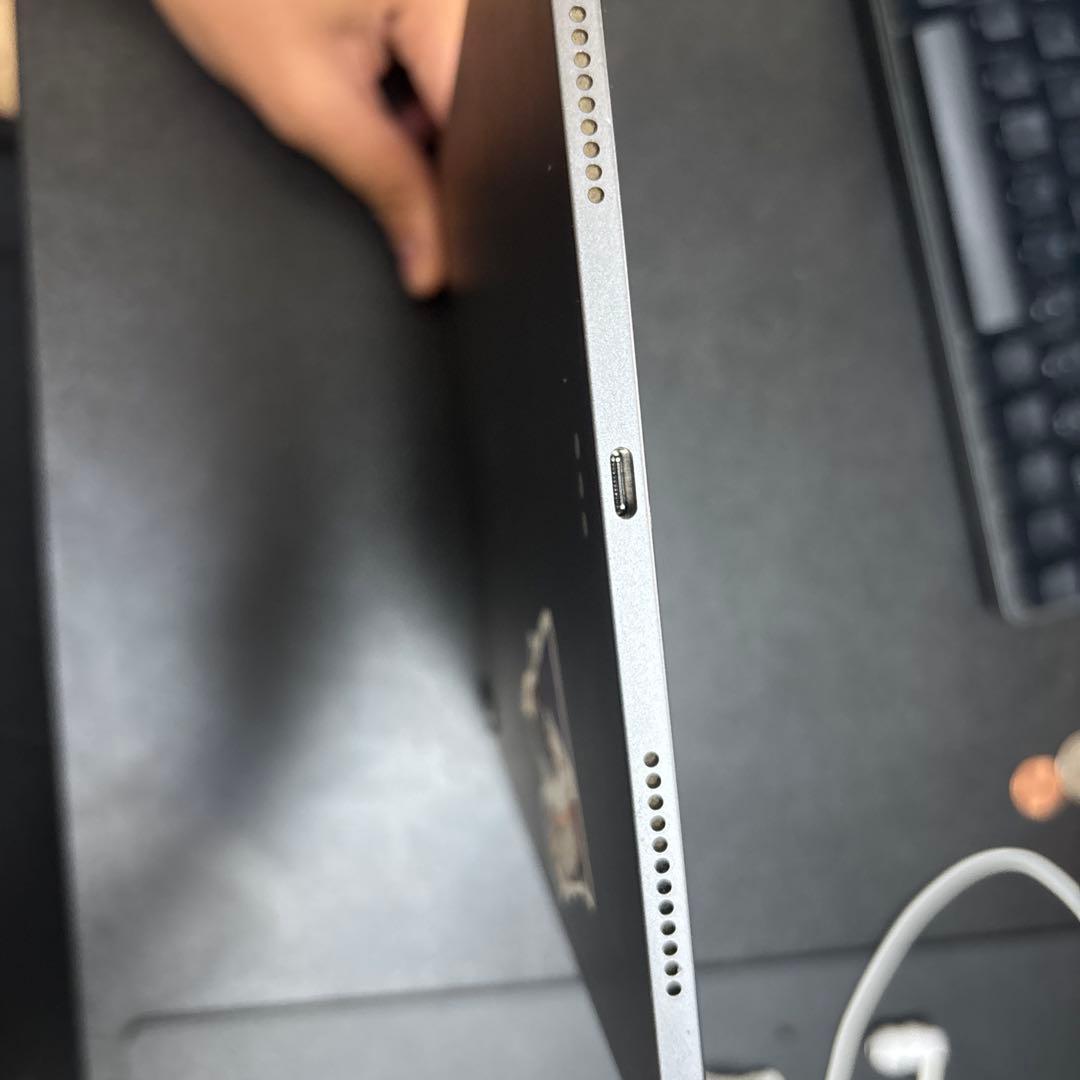 Apple iPad Air 第5世代 スペースグレー 本体