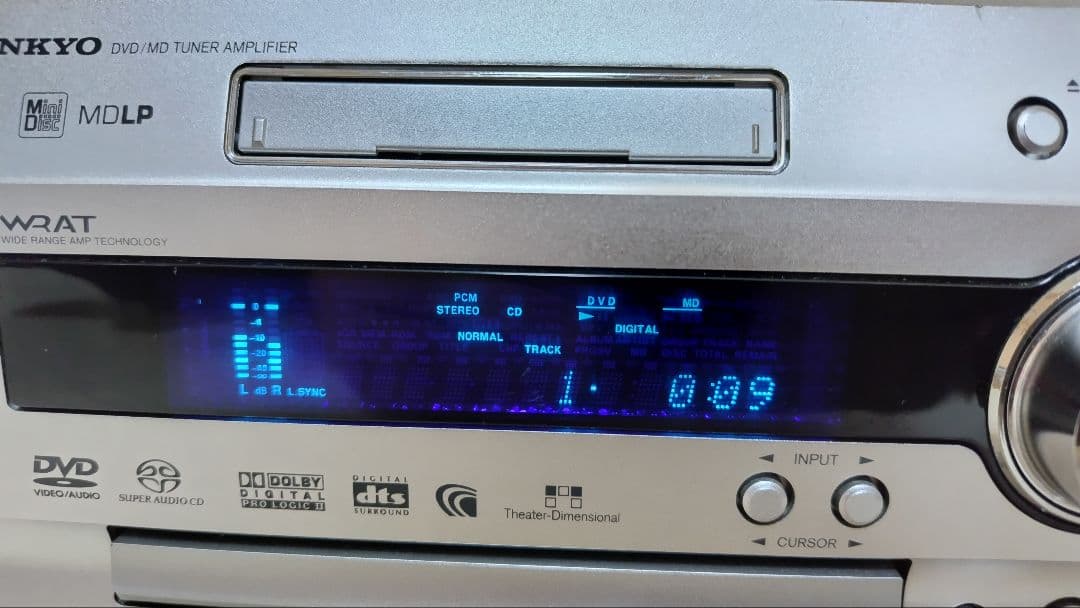 ONKYO　DVD/CD/MDプレーヤー FR-UN7