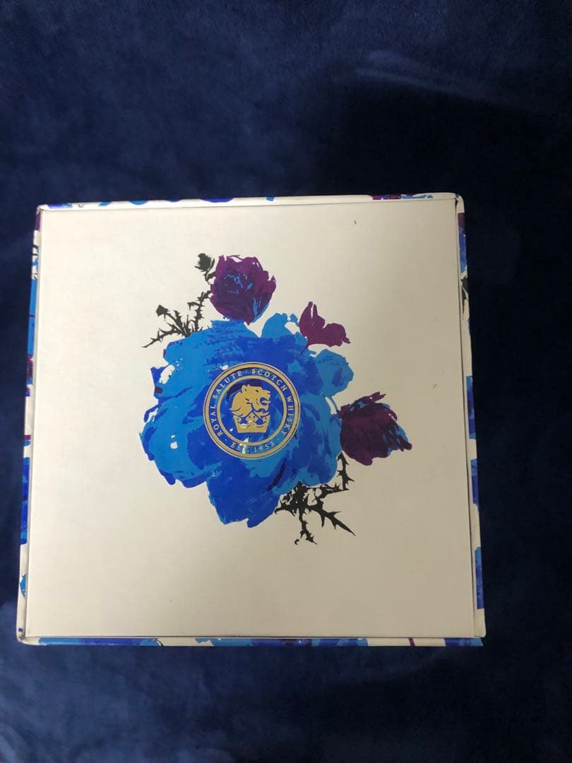 【限定デザイン】ロイヤルサルート21年　リチャードクインエディション　外箱付き