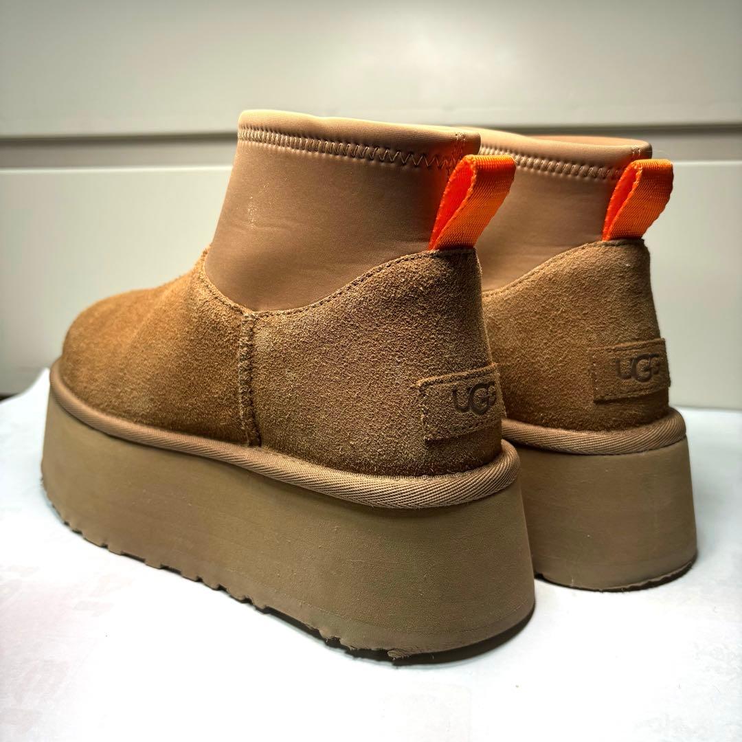 【美品】UGG ✮厚底　ミニディッパー　プラットフォーム　ムートンブーツ　24