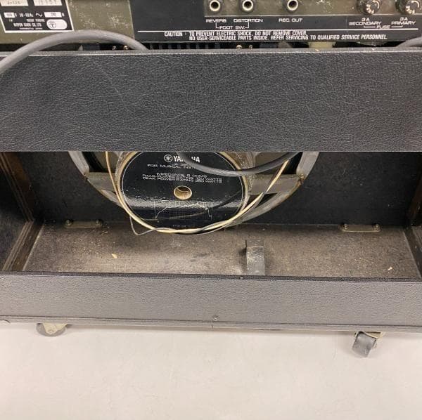 YAMAHA ヤマハ J-125 ギターアンプ.