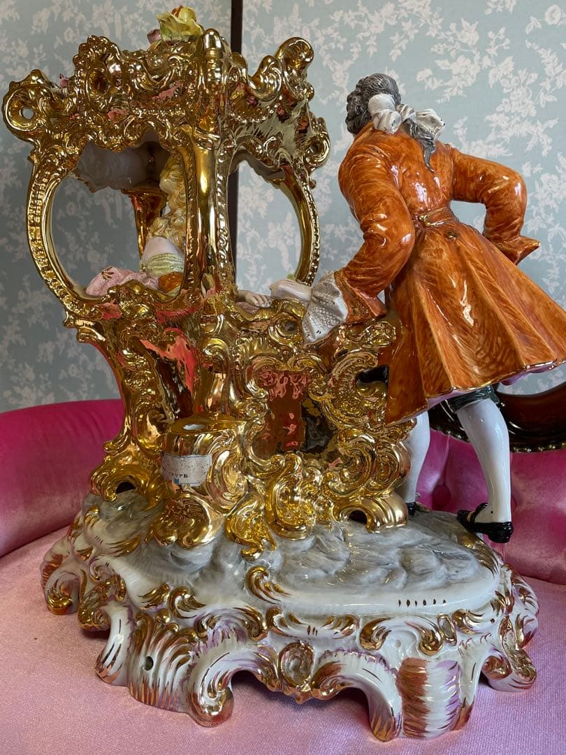 カポディモンテ？大型　ロココ バロック陶磁器 フィギュリン