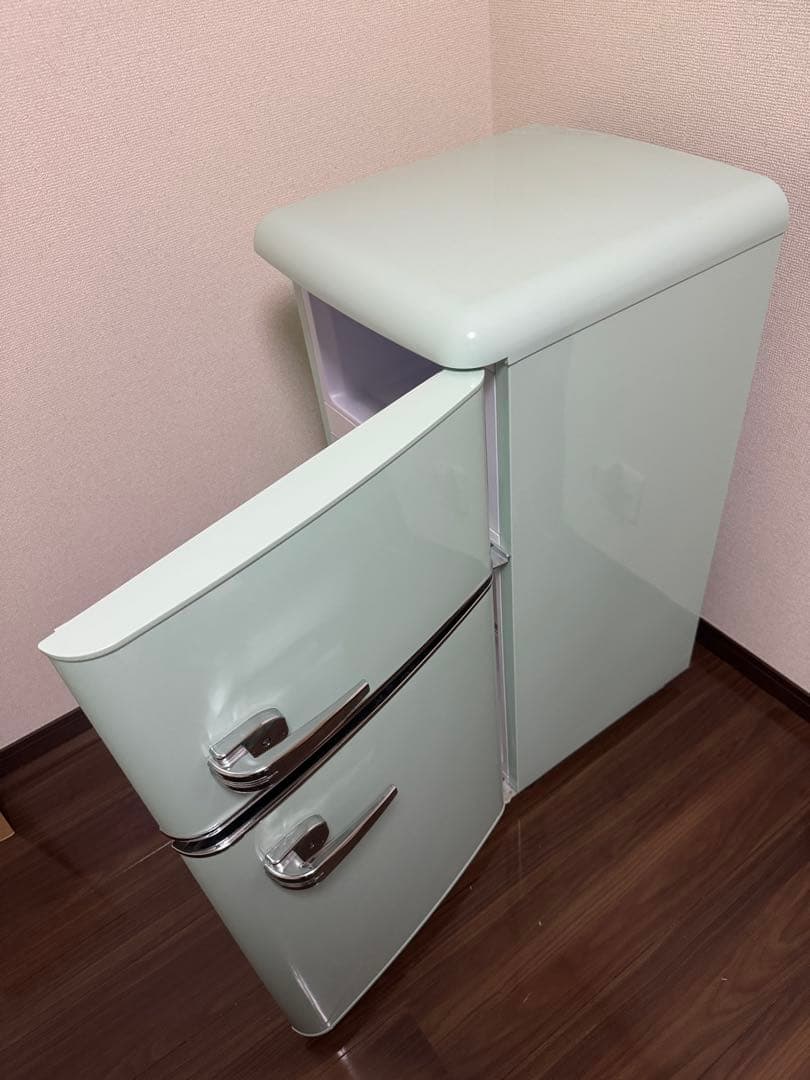 み*ん様 一人暮らし用アイリスプラザ 冷蔵庫 81Lライトグリーン