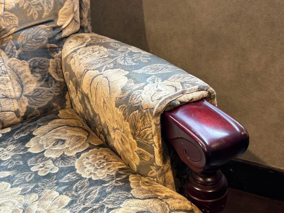 左側　金華山織　ベロア生地　ヴィンテージ　ソファ　アンティーク　レトロ　IZ