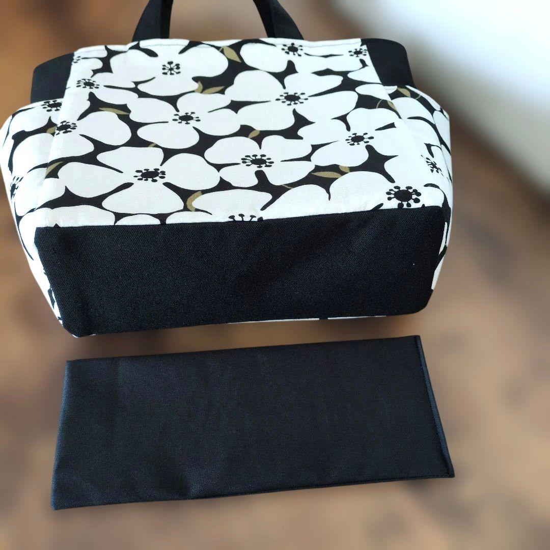 ハンドメイド　サイドポケット付き トートバッグ　花柄