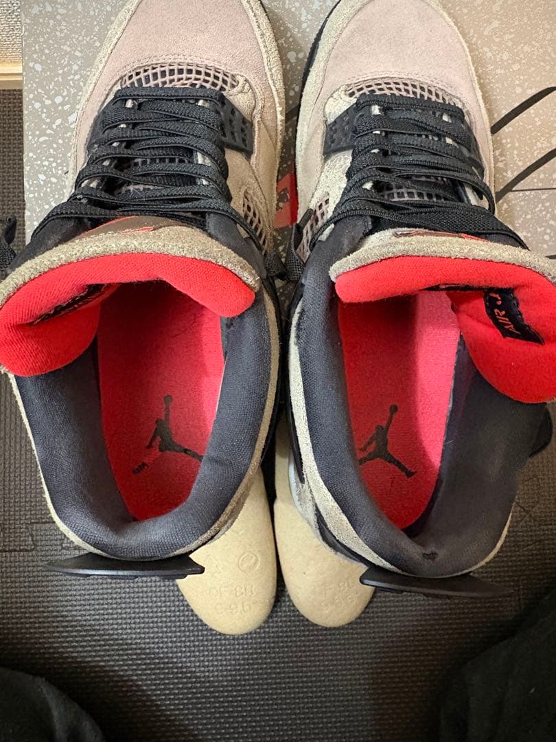 AIR JORDAN 4 \"TAUPE HAZE\" トープヘイズ27cm