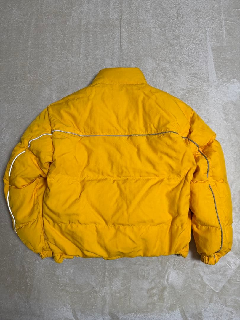 自*人様 Supreme Reversible Puffer Jacket Ye