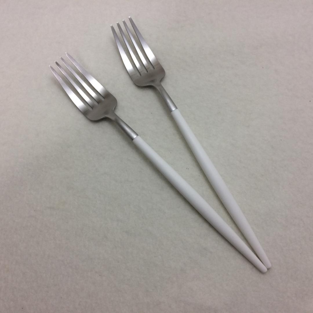 残り僅か　セール価格　クチポール　ゴア　ホワイト＆シルバー　ディナー３種　計６本