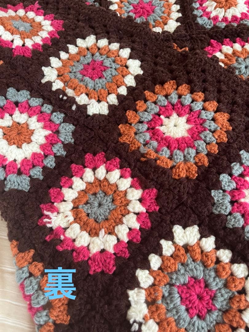 ハンドメイド　モチーフ編みマルチカバー