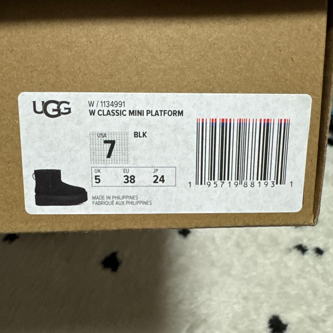 UGG W CLASSIC MINI PLATFORM ブラック 24cm