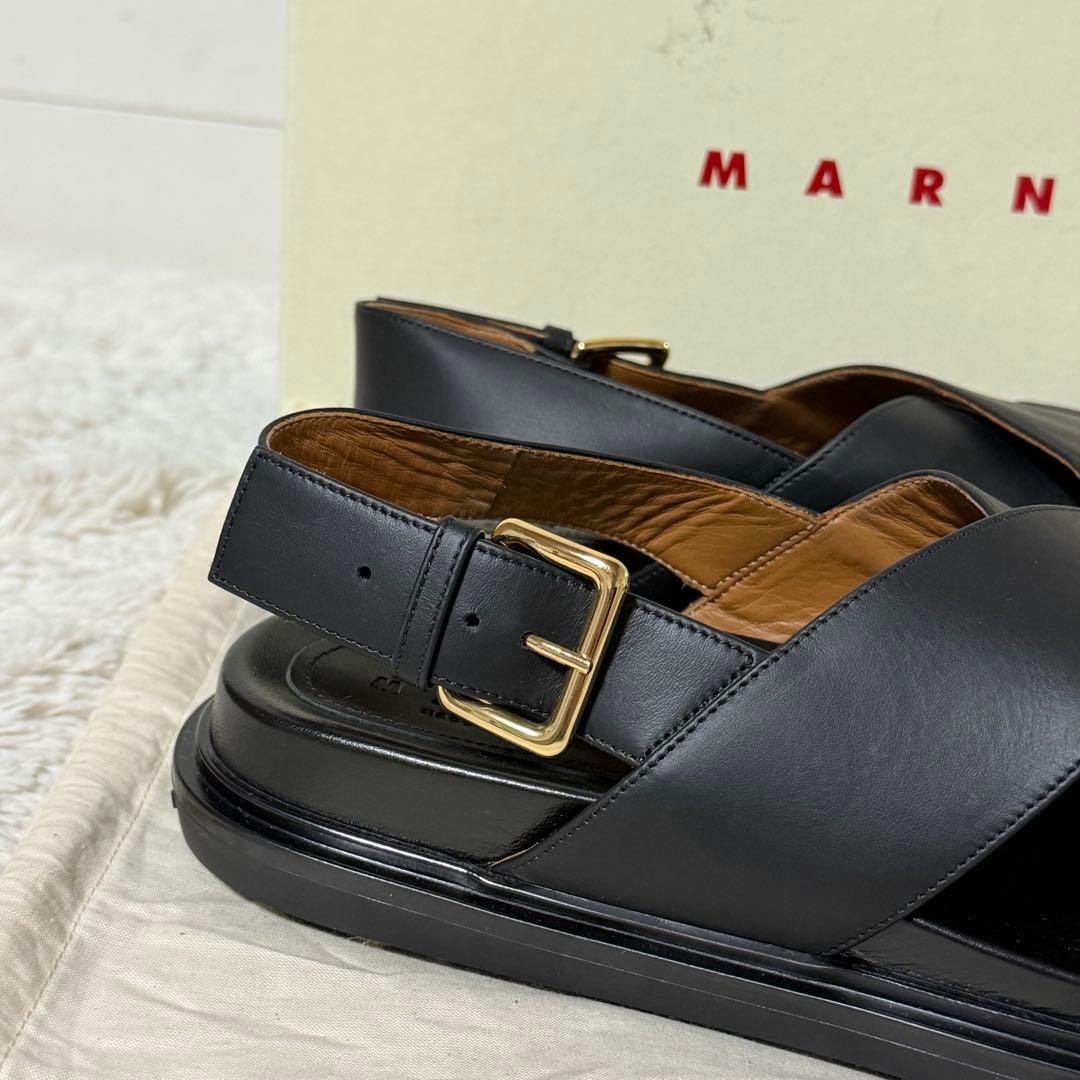 ⭐️新品未使用⭐️　MARNI　クロスフラット　ナッパーレザー　フスベットサンダル