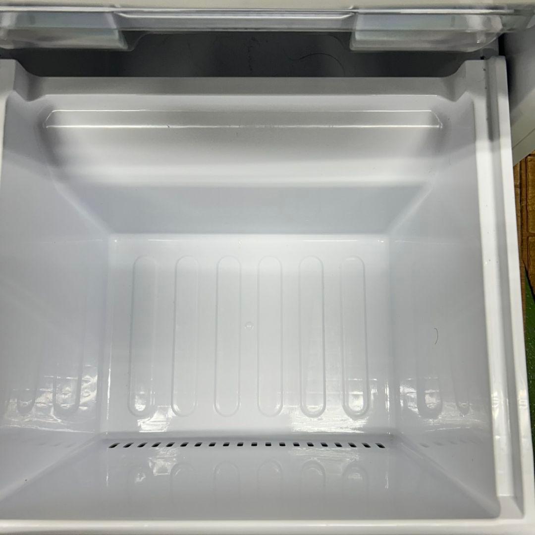 694 SHARP　冷蔵庫　小型　一人暮らし　200L弱　極美品　洗濯機も有