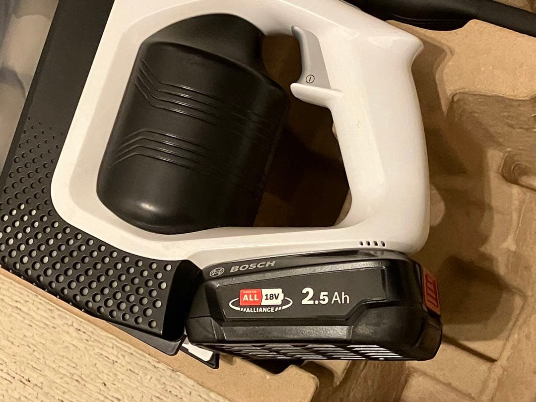 ボッシュ アンリミテッド コードレス クリーナー シリーズ8