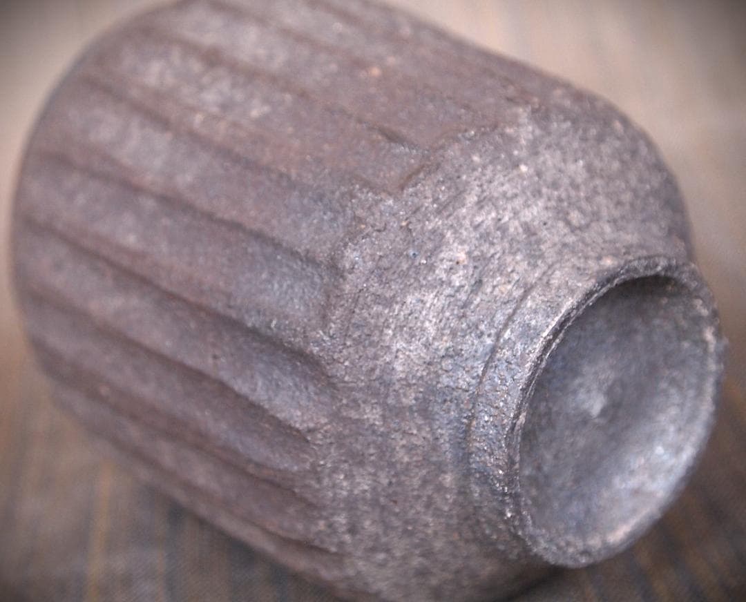 希少作★中里隆★焼き締めしのぎ文湯のみ★栞