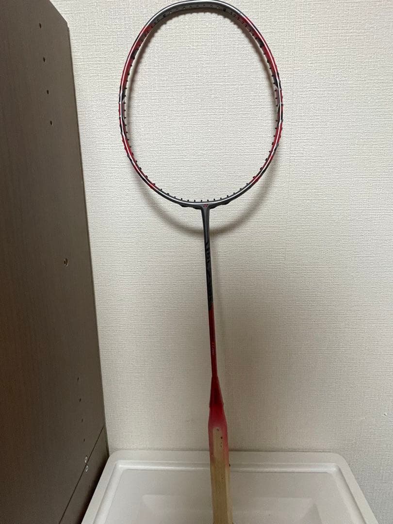 アークセイバー11pro バドミントンラケット レッド/ブラック