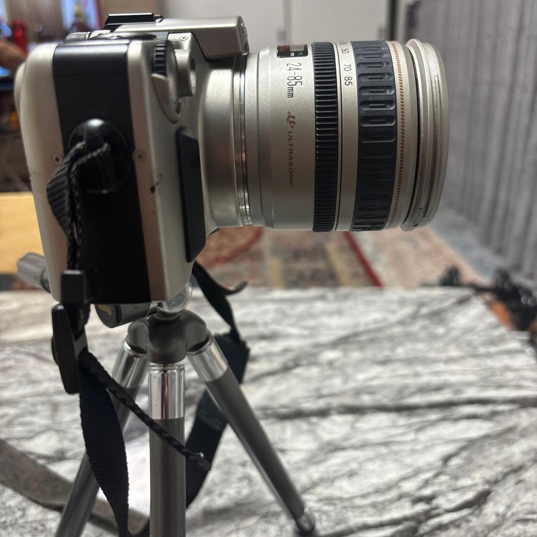 フィルムカメラ Canon EOSIX