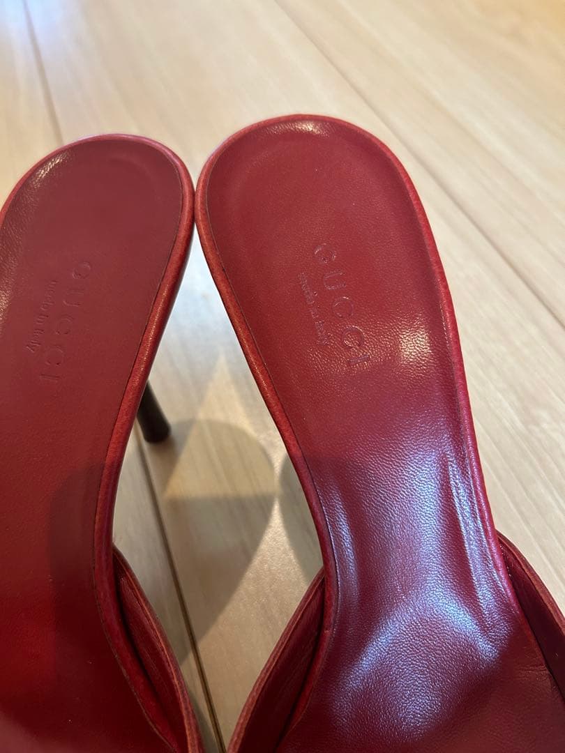 Gucci パンプス