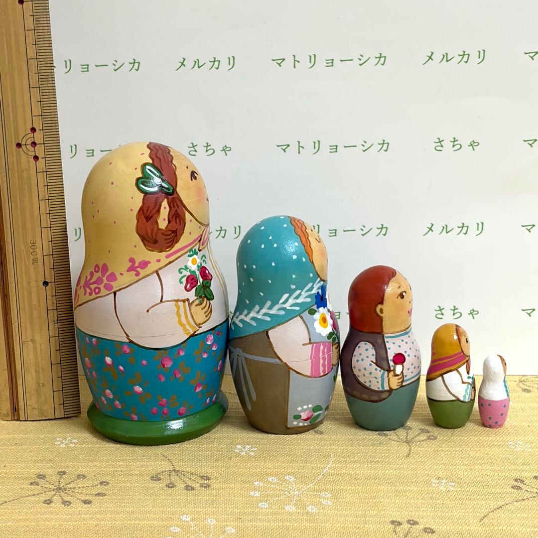 マトリョーシカ　ロシア雑貨　タチアナ・ドゥビニッチ